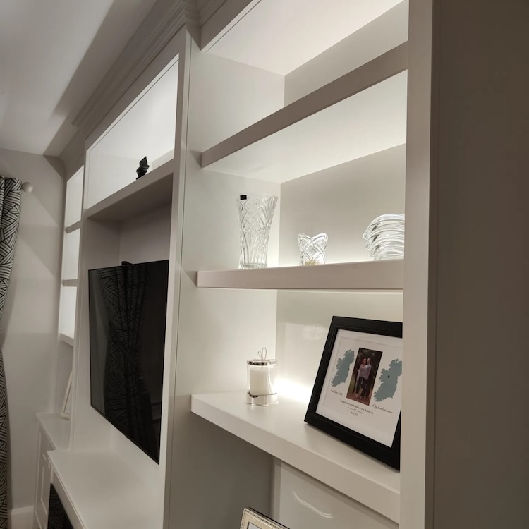 bespoke custom built in units carpentry _eee