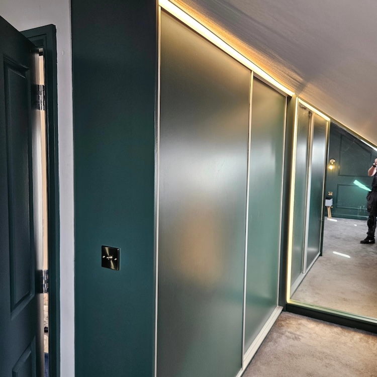 custom carpentry wardrobes and kitchens41 copy 2